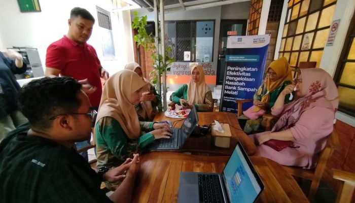 Universitas Paramadina Kolaborasi dengan Bank Sampah Melati untuk Pengelolaan Limbah Rumah Tangga