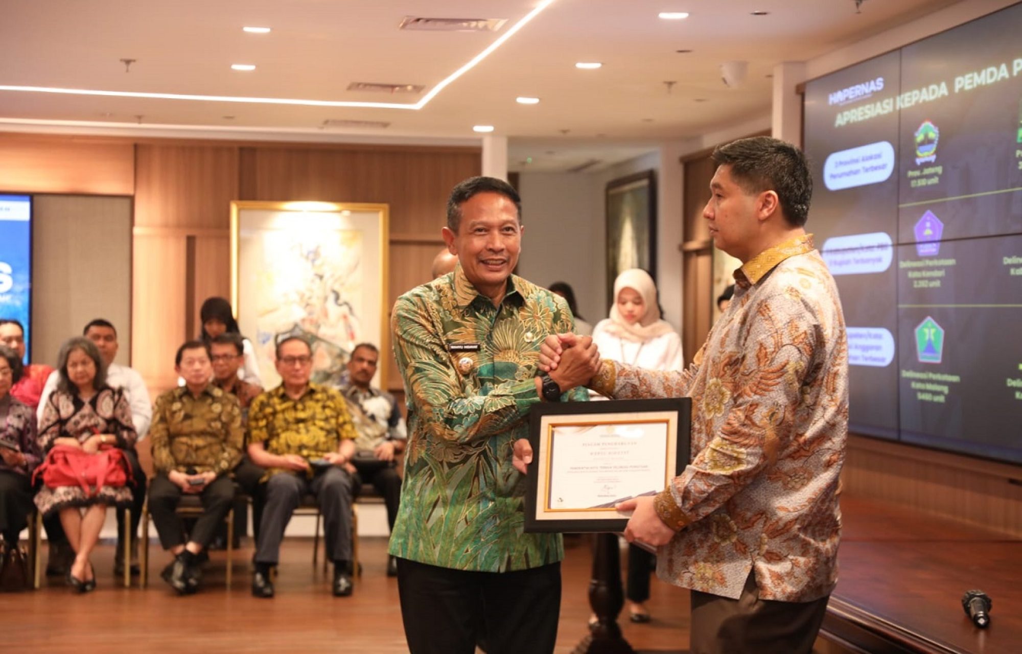 Kota Malang Raih Apresiasi Nasional di Bidang Perumahan, Wali Kota Wahyu: Struktur Anggaran Kita Dinilai Pro Perumahan Rakyat